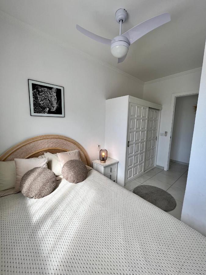 Luxury Penthouse With Breathtaking Views And Huge Private Terraces Apartment Puerto de Santiago  Luaran gambar